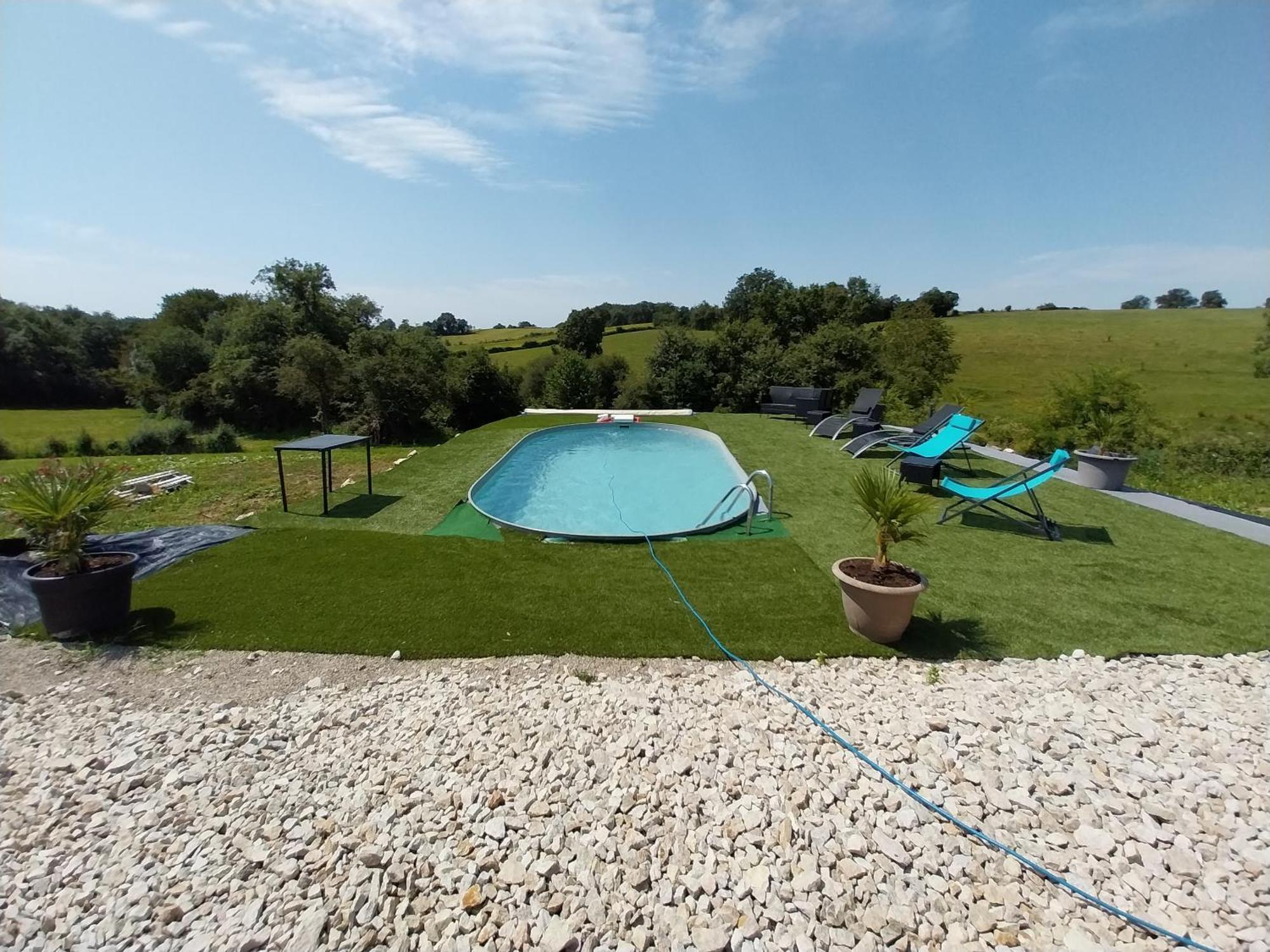 Отель La Bubble La Salvetat-Peyrales Экстерьер фото